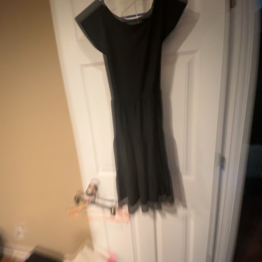 Flown black dress